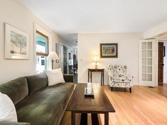 house with 5 bedroom, Grantham NH ES104604499