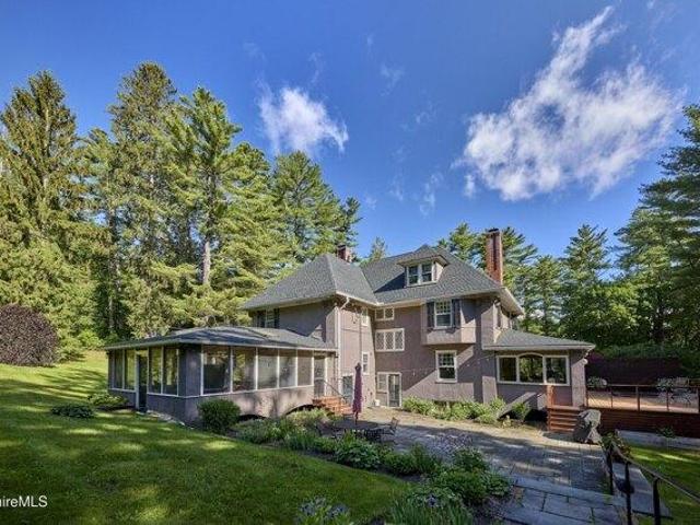 house with 5 bedroom, Great Barrington MA ES104605202