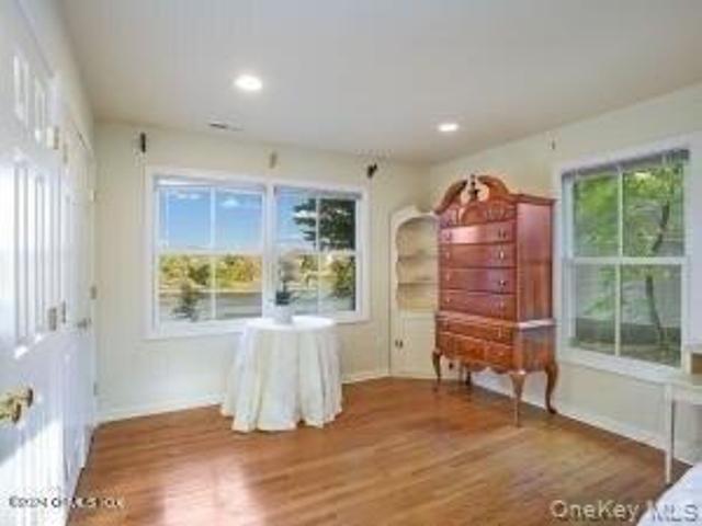 house with 5 bedroom, Greenwich CT ES104808011