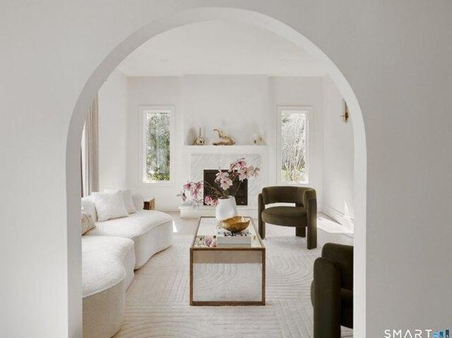 house with 5 bedroom, Greenwich CT ES105559339