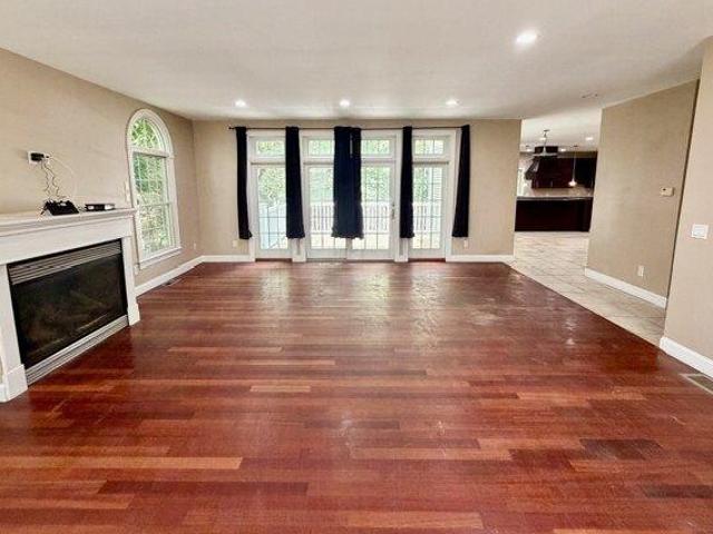 house with 5 bedroom, Hampden MA ES105474007