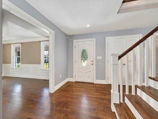 house with 5 bedroom, Hanover MA ES105537549