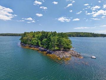 house with 5 bedroom, Harpswell ME ES103438682