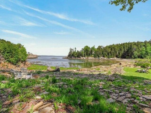 house with 5 bedroom, Harpswell ME ES105828977
