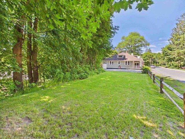 house with 5 bedroom, Hinsdale NH ES104481296