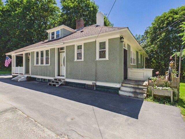 house with 5 bedroom, Hinsdale NH ES105476804