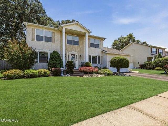 house with 5 bedroom, Howell NJ ES104442713