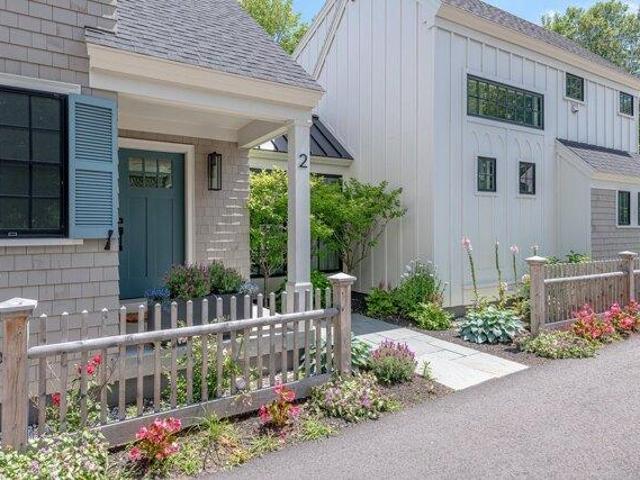 house with 5 bedroom, Kennebunkport ME ES105714167