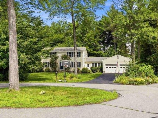 house with 5 bedroom, Keene NH ES105349840