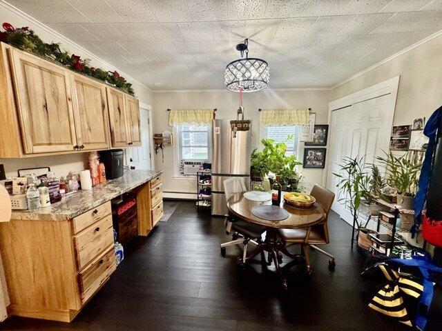 house with 5 bedroom, Lawrence MA ES105550896