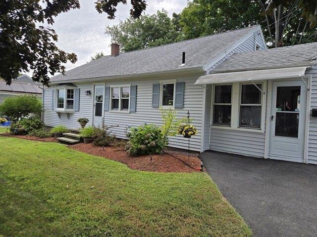 house with 5 bedroom, Lawrence MA ES105611326