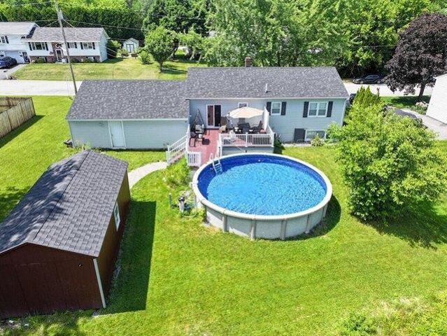 house with 5 bedroom, Lewiston ME ES105769277