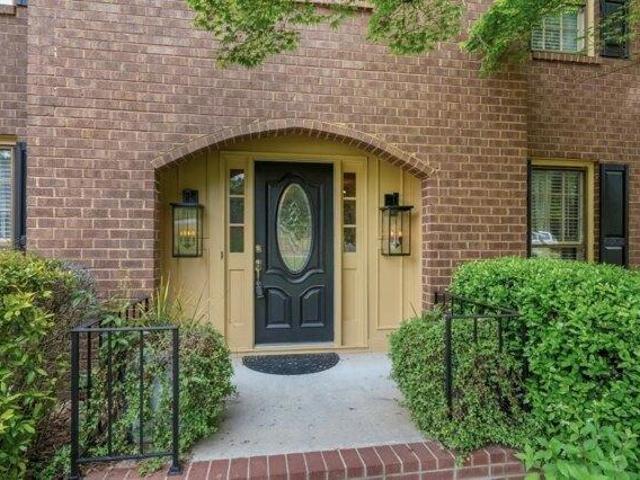 house with 5 bedroom, Lilburn GA ES104901586