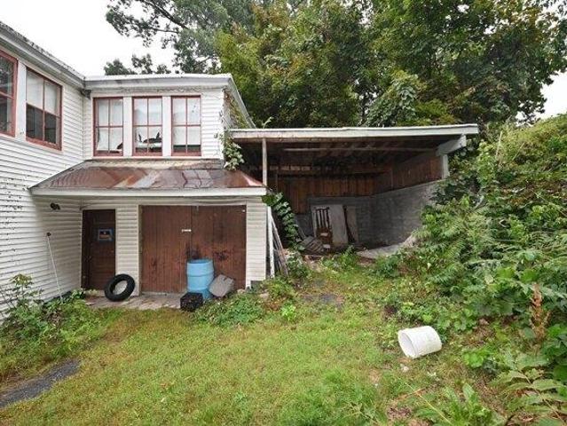 house with 5 bedroom, Lowell MA ES105403722