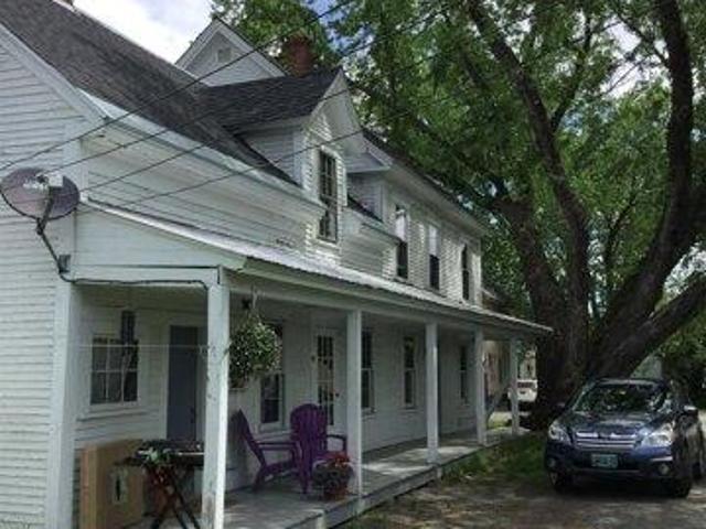 house with 5 bedroom, Lyndon VT ES105415556