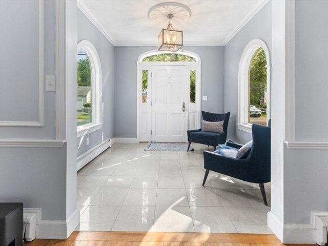 house with 5 bedroom, Lynn MA ES104233957