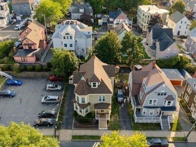 house with 5 bedroom, Lynn MA ES105474542