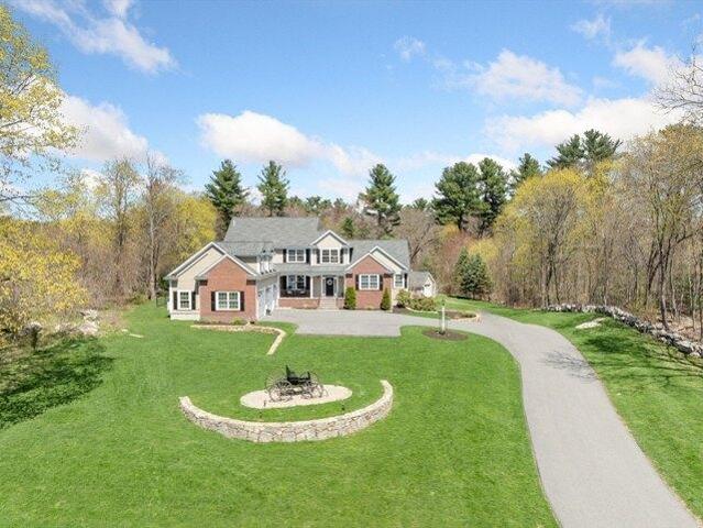 house with 5 bedroom, Lynnfield MA ES105414750