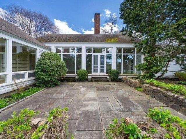 house with 5 bedroom, Manchester MA ES105477488