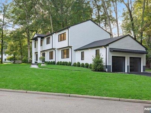house with 5 bedroom, Mahwah NJ ES105551481