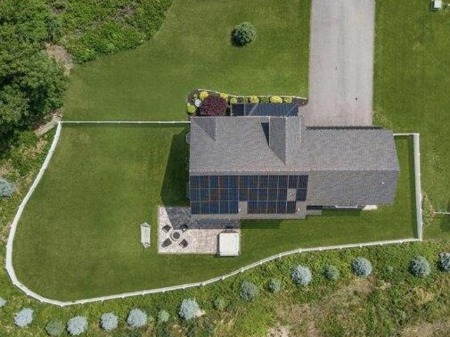 house with 5 bedroom, Medfield MA ES105536843
