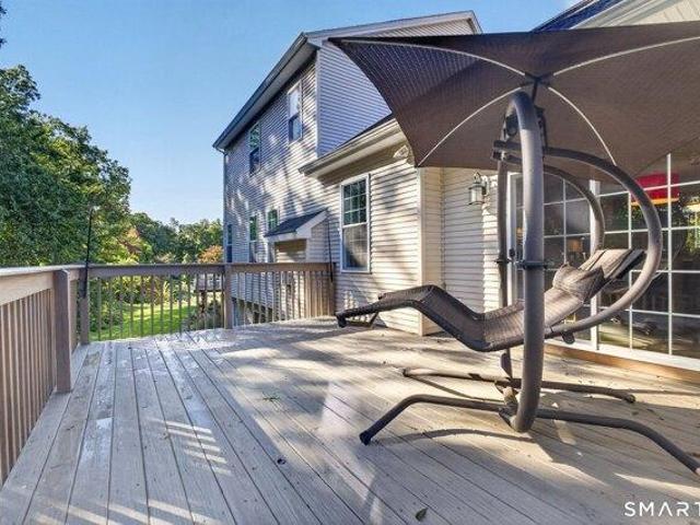 house with 5 bedroom, Middletown CT ES106158076