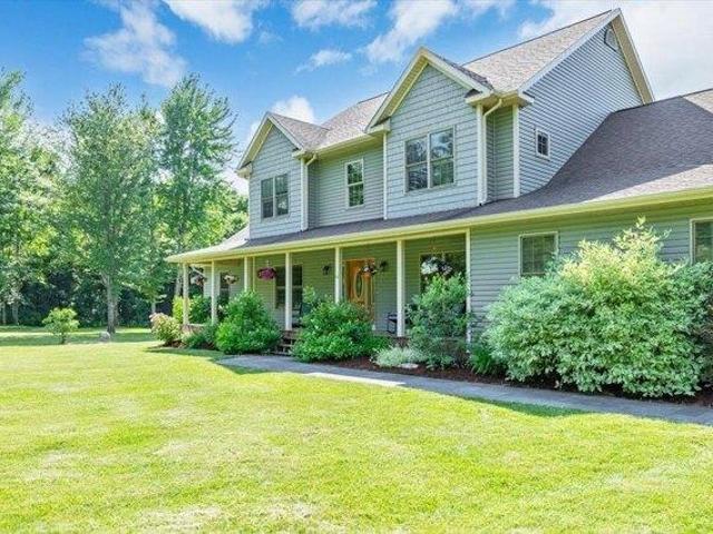 house with 5 bedroom, Milton VT ES105651022