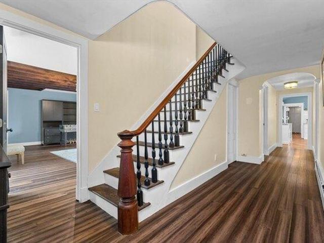 house with 5 bedroom, Millbury MA ES104542840