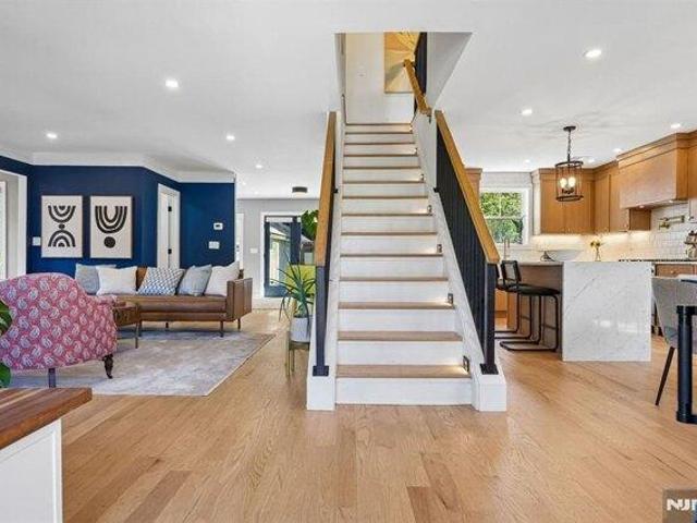 house with 5 bedroom, Montclair NJ ES105710372