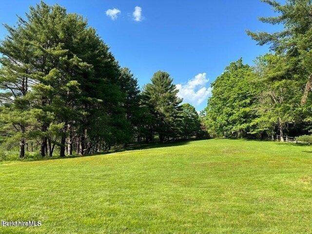 house with 5 bedroom, Monterey MA ES104609013
