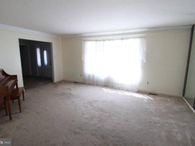house with 5 bedroom, Mount Laurel NJ ES106128872