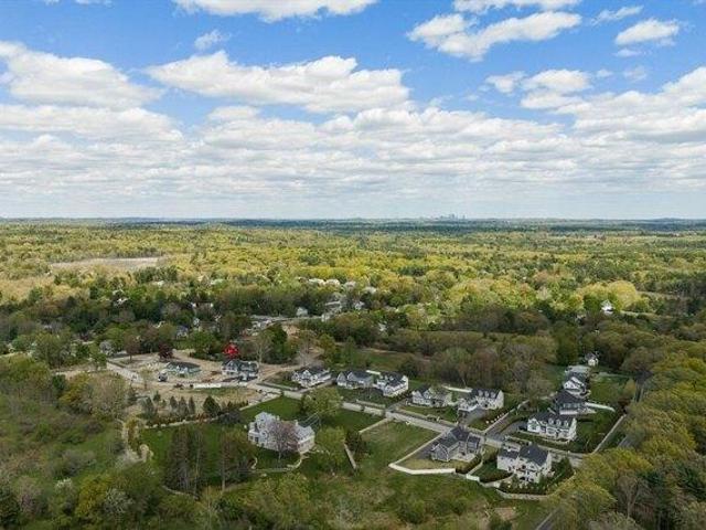 house with 5 bedroom, Natick MA ES105351660