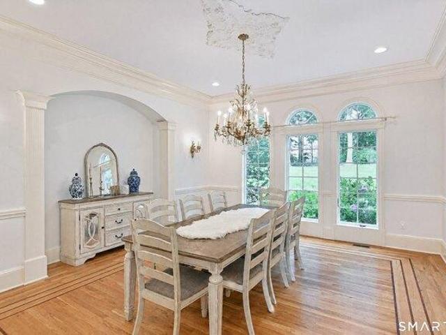 house with 5 bedroom, Newtown CT ES105532071