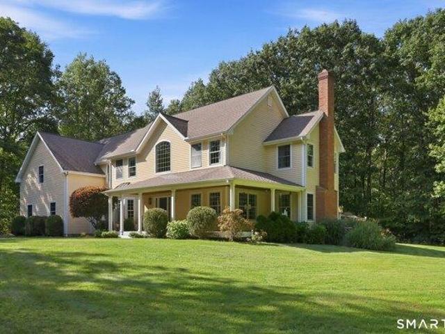 house with 5 bedroom, New Hartford CT ES105652744