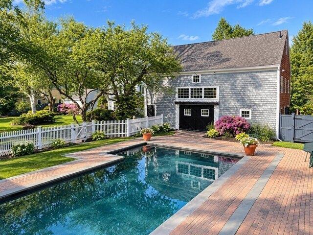 house with 5 bedroom, North Andover MA ES105591619