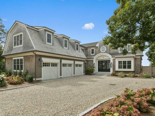 house with 5 bedroom, North Falmouth MA ES105478274