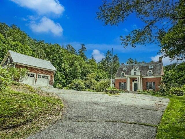 house with 5 bedroom, Northfield MA ES105415116