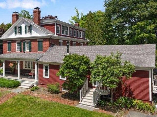 house with 5 bedroom, Orono ME ES105573823