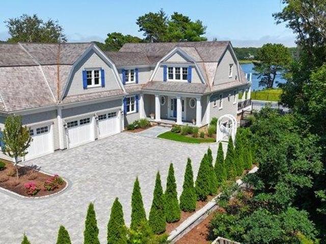 house with 5 bedroom, Orleans MA ES106154211