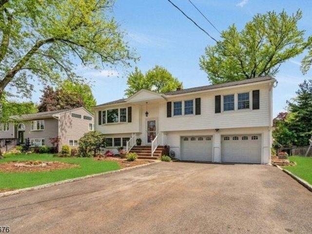 house with 5 bedroom, Paramus NJ ES104834770