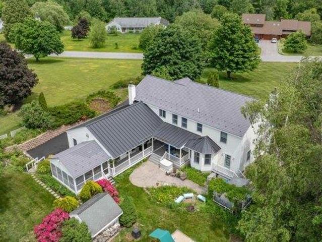 house with 5 bedroom, Pelham NH ES105587104
