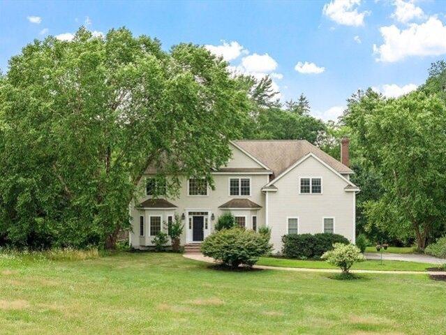 house with 5 bedroom, Pepperell MA DS104190644