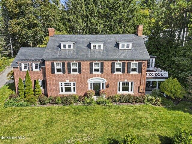 house with 5 bedroom, Pittsfield MA ES105493504