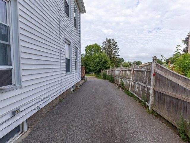 house with 5 bedroom, Plymouth MA ES105679612
