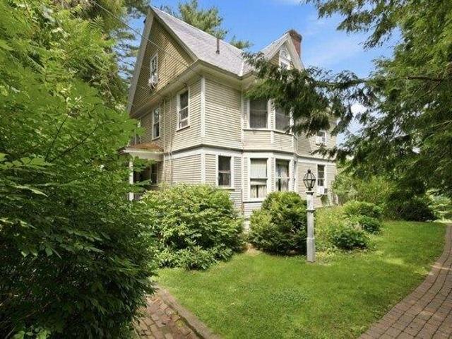 house with 5 bedroom, Plymouth NH ES105415942