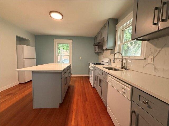 house with 5 bedroom, Providence RI ES104947181