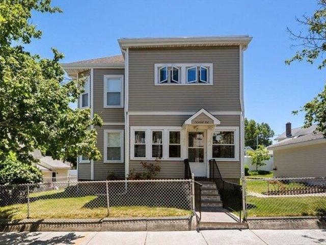 house with 5 bedroom, Quincy MA ES105579565