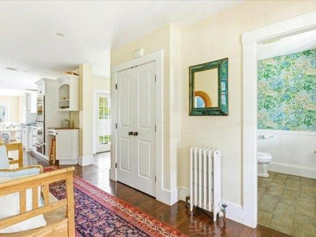 house with 5 bedroom, Scituate MA ES104853612