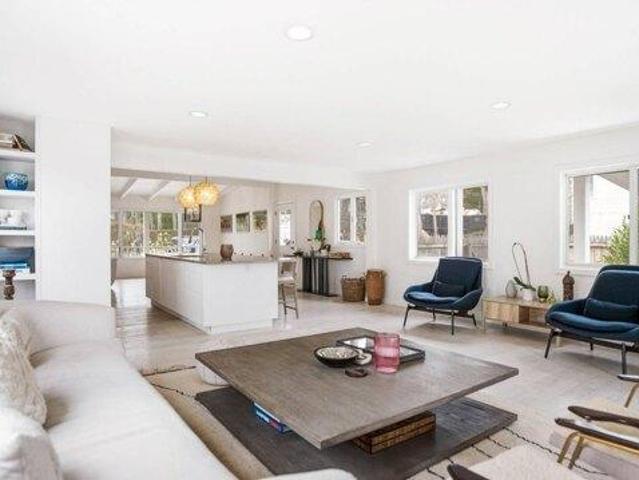 house with 5 bedroom, Sag Harbor NY ES104921619