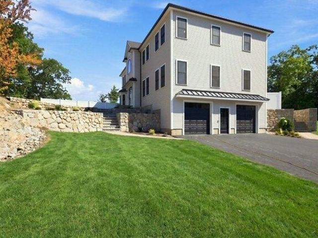 house with 5 bedroom, Saugus MA ES105496164